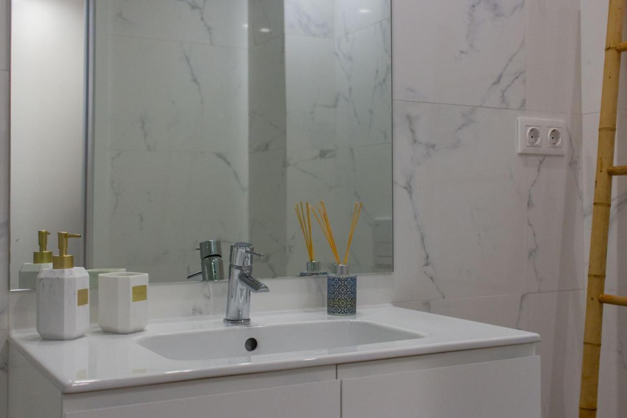 Stunning Apartment W/ Free Parking By Lovelystay OOporto Exterior foto